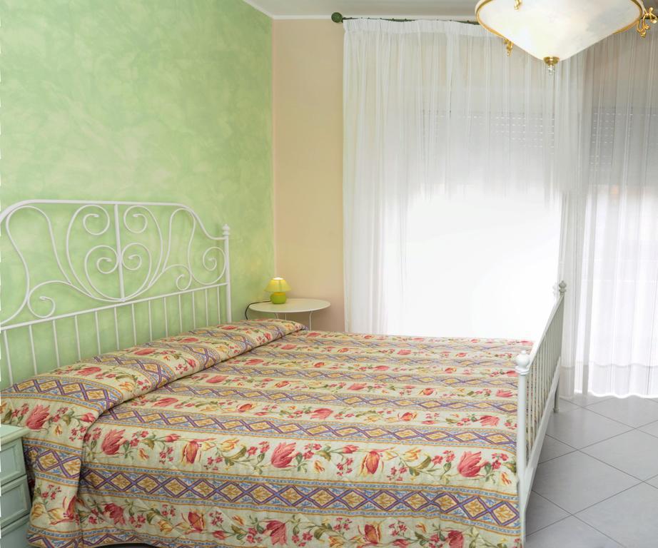 Mediterranea Sea House Montesilvano Marina Extérieur photo
